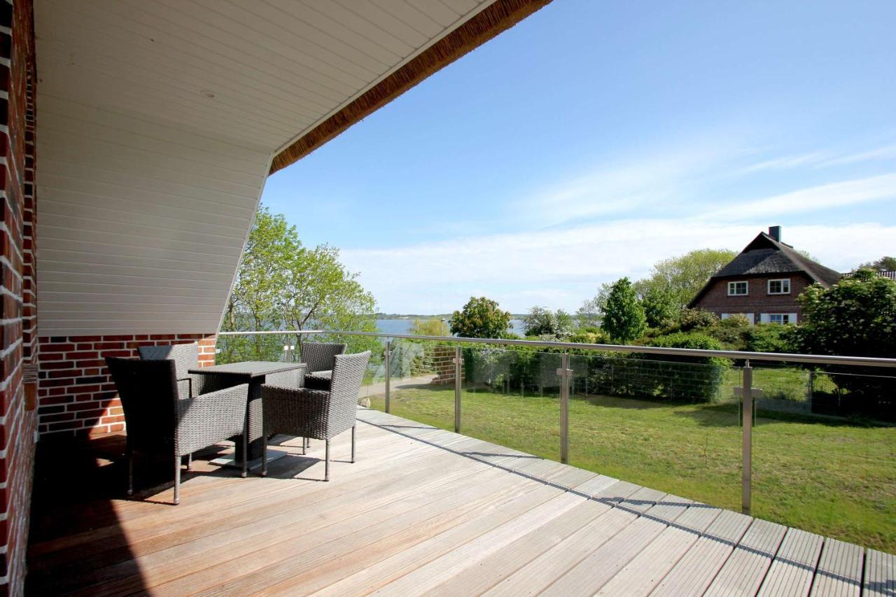 Wassernahes Ferienhaus Mit Meerblick Und Schwimmbadnutzung In Sellin - Ferienhaus Rohrweihe 가거 외부 사진